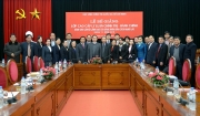 Cooperation between Vietnam and Laos on training leadership and management officials 