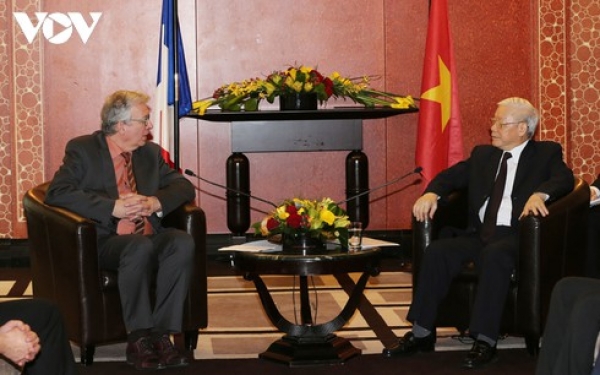 Traditional special relationship between the French Communist Party and the Communist Party of Vietnam