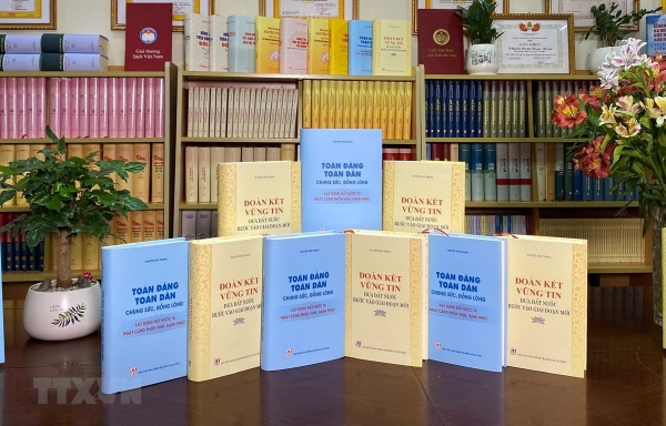 Cuốn sách: Một số vấn đề lý luận và thực tiễn về chủ nghĩa xã hội và con đường đi lên chủ nghĩa xã hội ở Việt Nam của Tổng Bí thư Nguyễn Phú Trọng là cơ sở cho việc nghiên cứu lý luận, tổng kết thực tiễn