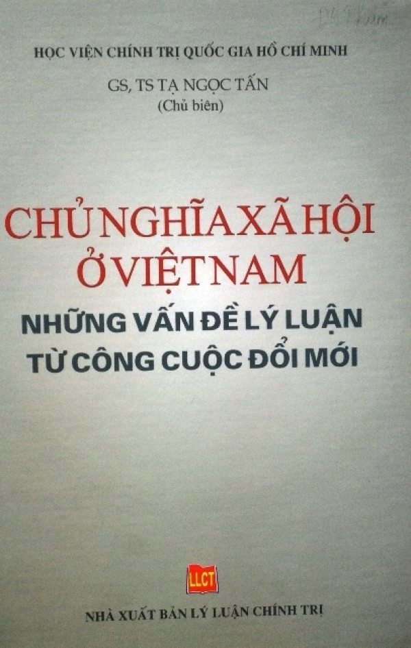Giới thiệu sách “Chủ nghĩa xã hội ở Việt Nam những vấn đề lý luận từ công cuộc đổi mới”