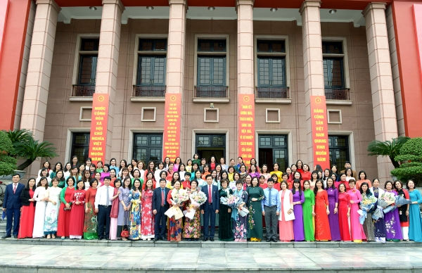 Phát triển đội ngũ giảng viên Học viện Chính trị quốc gia Hồ Chí Minh ngang tầm nhiệm vụ trong giai đoạn mới