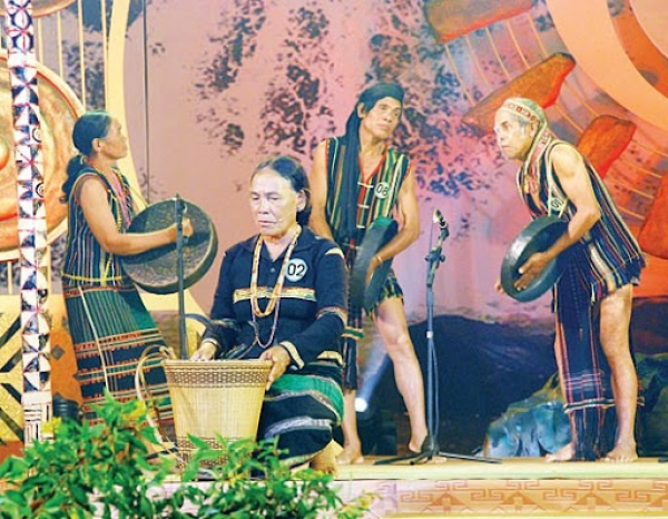 Bảo tồn văn hóa sử thi của các dân tộc thiểu số tại chỗ ở tỉnh Đắk Nông