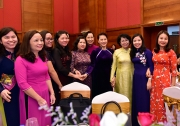 Phụ nữ tham gia chính trị ở Việt Nam: Thành tựu, thách thức và một số giải pháp trong giai đoạn mới