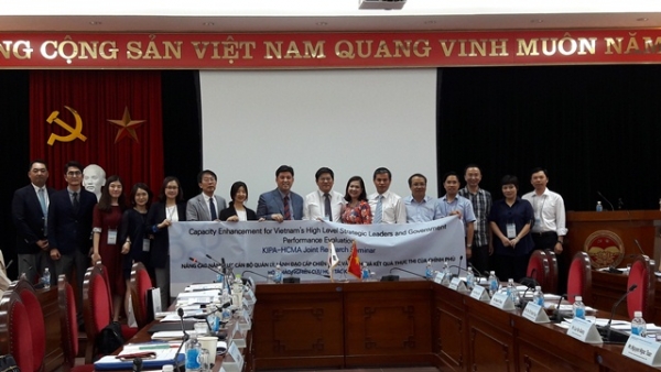 Hội thảo khoa học: “Những khuyến nghị chính để xây dựng hệ thống đánh giá hiệu quả chính phủ” tại Việt Nam