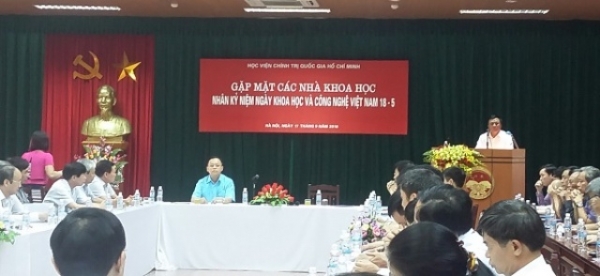 Học viện Chính trị quốc gia Hồ Chí Minh gặp mặt các nhà khoa học kỷ niệm ngày Khoa học và Công nghệ Việt Nam (18-5)