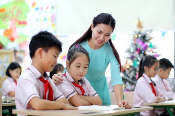Những nhân tố chi phối triết lý giáo dục và việc xây dựng triết lý giáo dục Việt Nam 