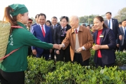 Vận dụng quan điểm của Hồ Chí Minh về “lãnh đạo đúng” trong đổi mới phương thức lãnh đạo của Đảng hiện nay