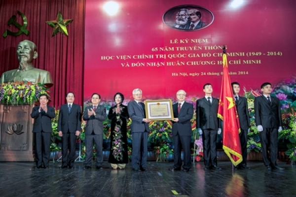 Lễ Kỷ niệm 65 năm truyền thống Học viện Chính trị quốc gia Hồ Chí Minh (1949-2014) và đón nhận Huân chương Hồ Chí Minh