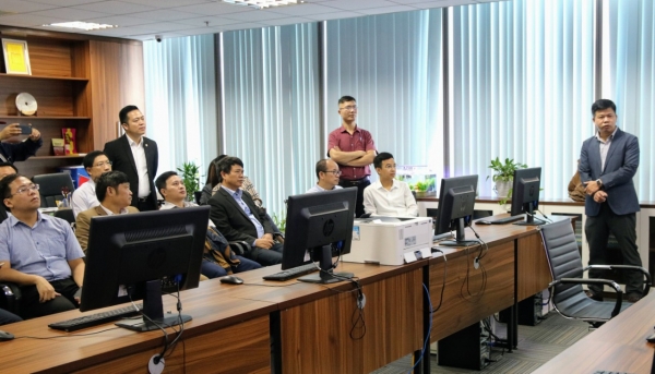 Lớp Bồi dưỡng nâng cao kiến thức quản lý nhà nước về báo chí K12-QLNNBC06.ĐT, Học viện Chính trị quốc gia Hồ Chí Minh tổ chức nghiên cứu thực tế 